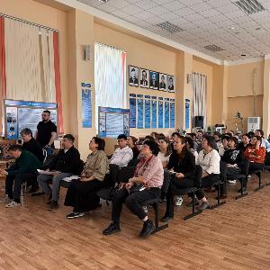 Пациенттердің қауіпсіздігі – біздің басты міндетіміз: орталық мамандарын еліміздің жетекші сарапшысы оқытады 